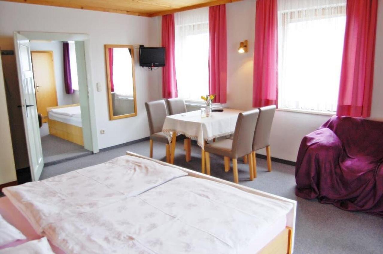 Gaestehaus Fidelis Grafenwiesen Esterno foto